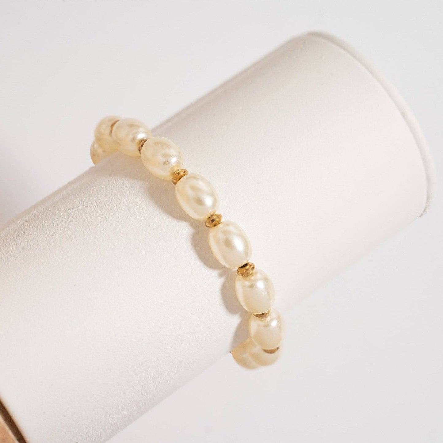 18K Gold PVD 8mm Kiska Glass Pearl Stretch Bracelet
