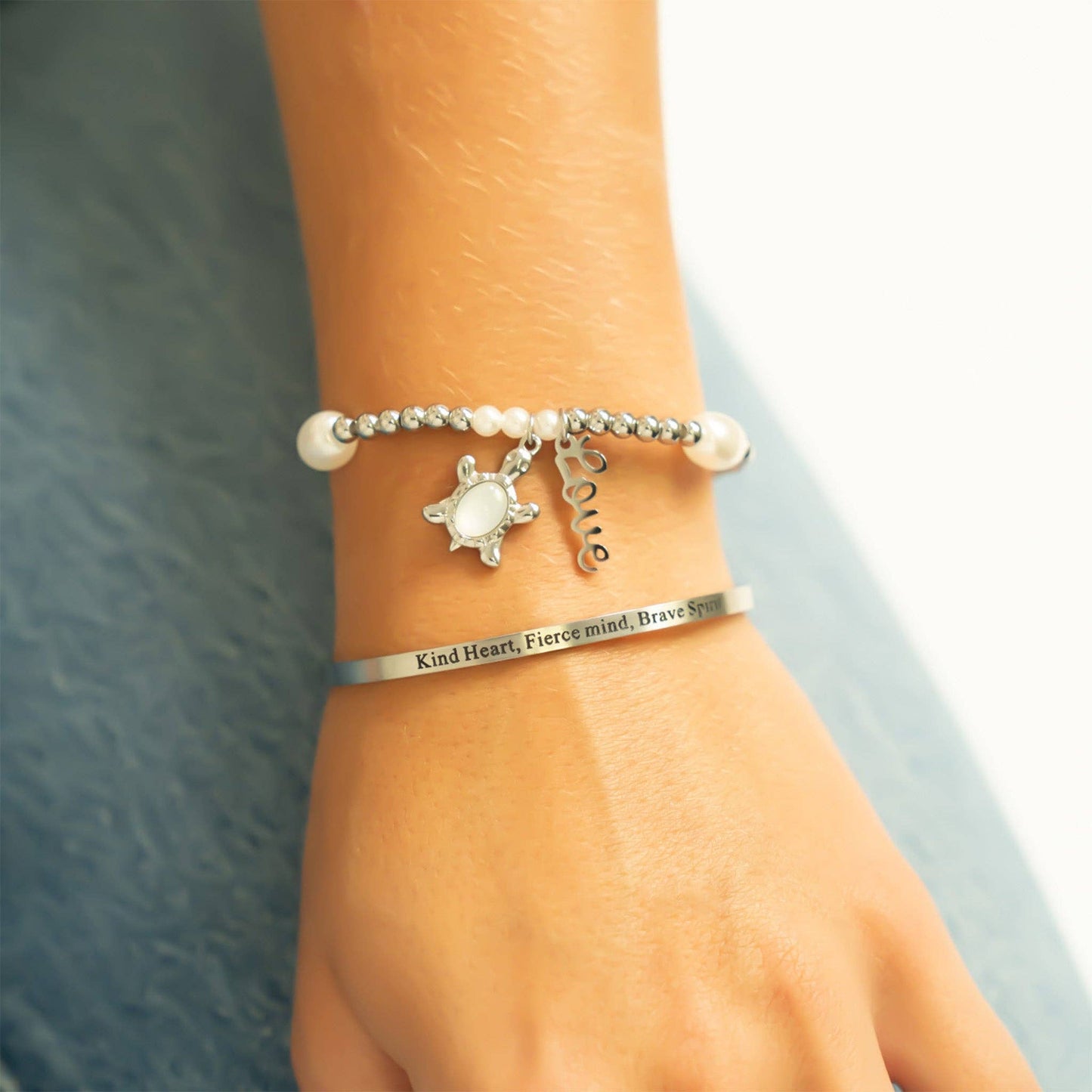 18K Gold PVD 8mm Kiska Glass Pearl Stretch Bracelet