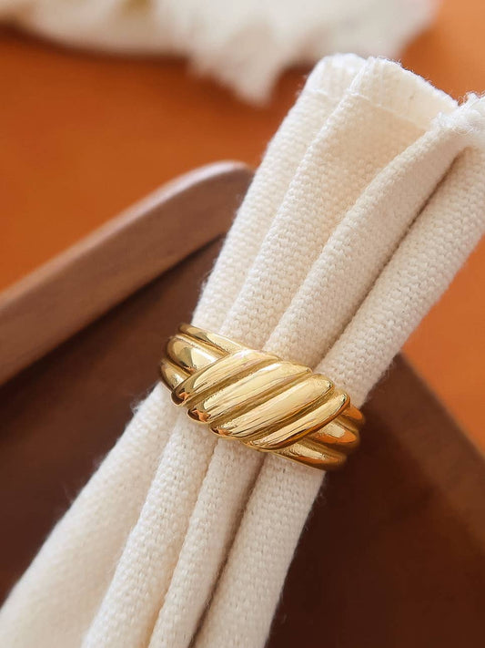 Duvette Ring
